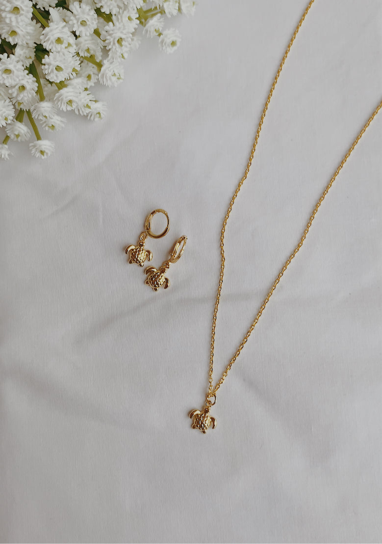 Turtle set ~ necklace + earrings