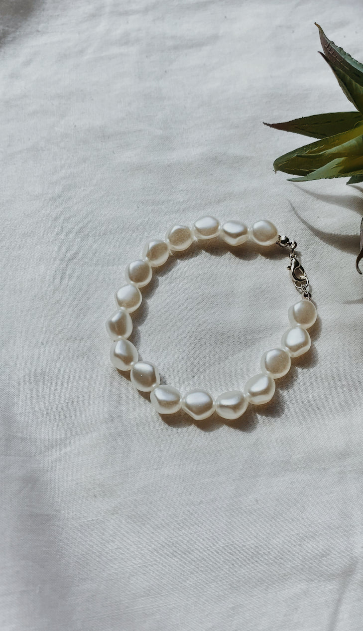 Lila bracelet