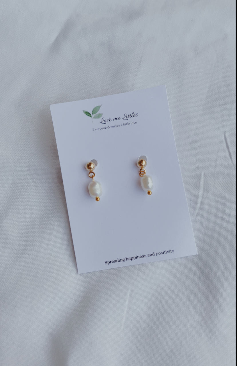 Pippa studs