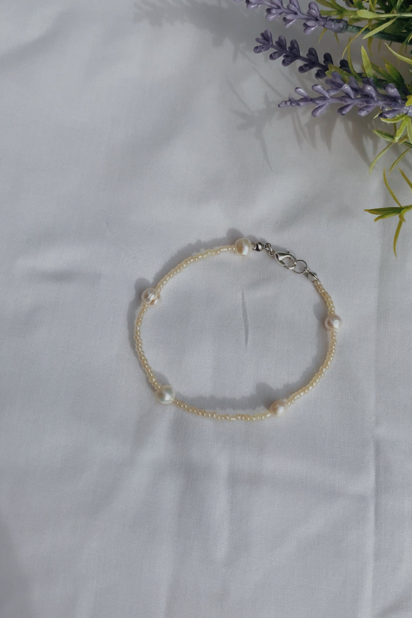 Mari bracelet