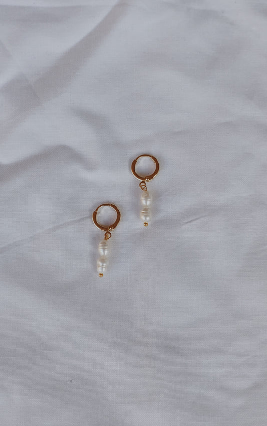 Naia earrings