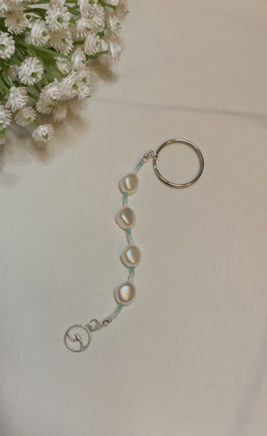 Akacia wave keychain
