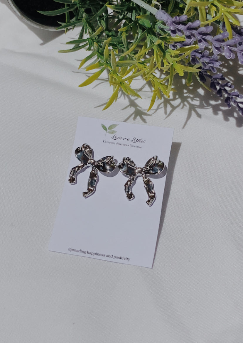 Bow studs 🎀