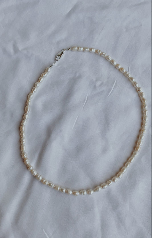 Cari necklace