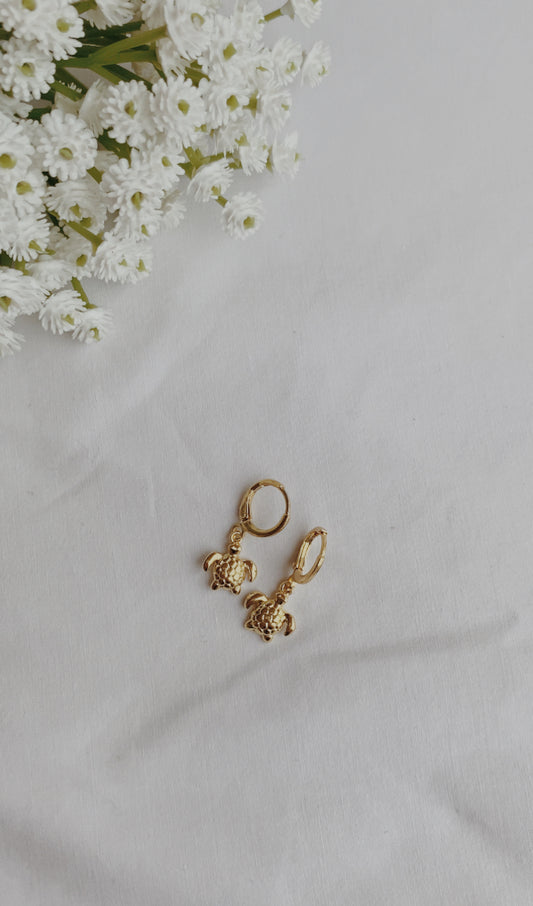 Turtle earrings