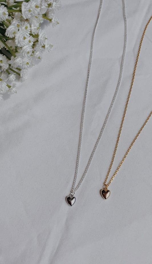 Lola necklace