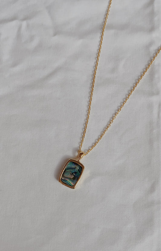 Mabela necklace