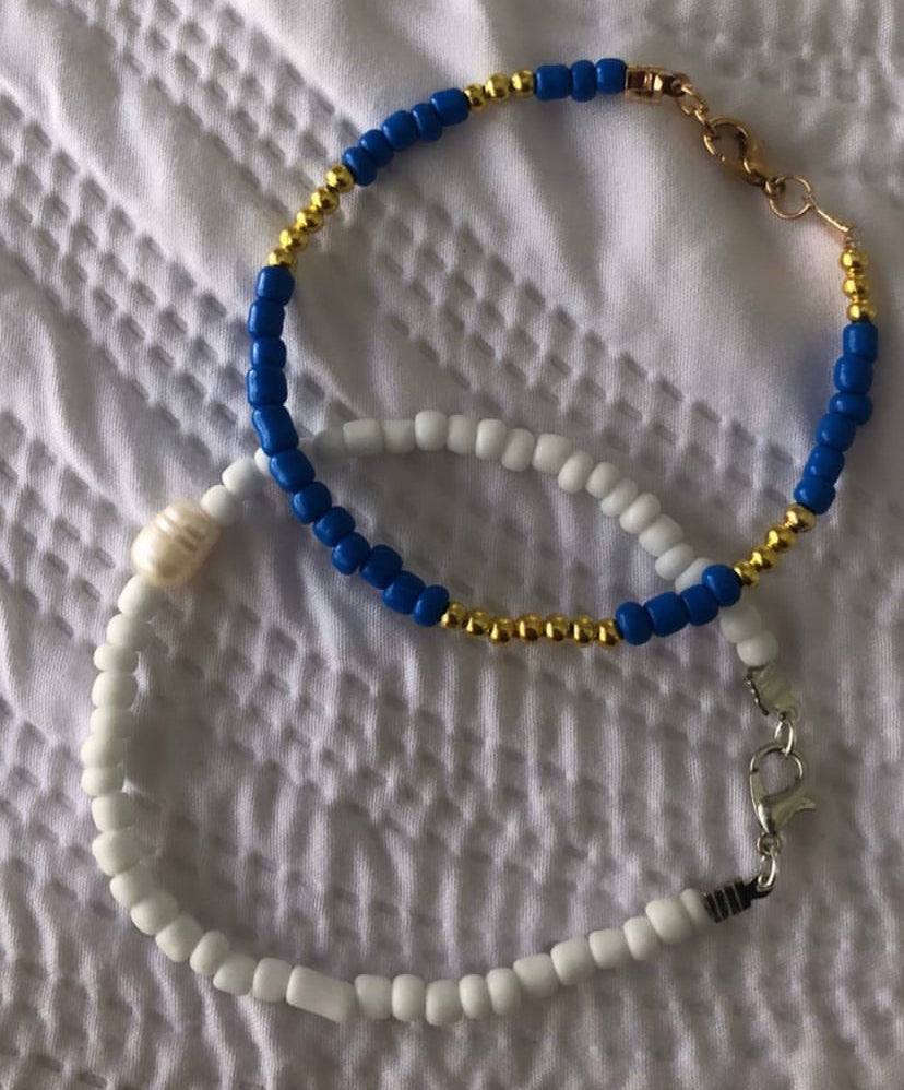Meraki bracelet (blue and gold)