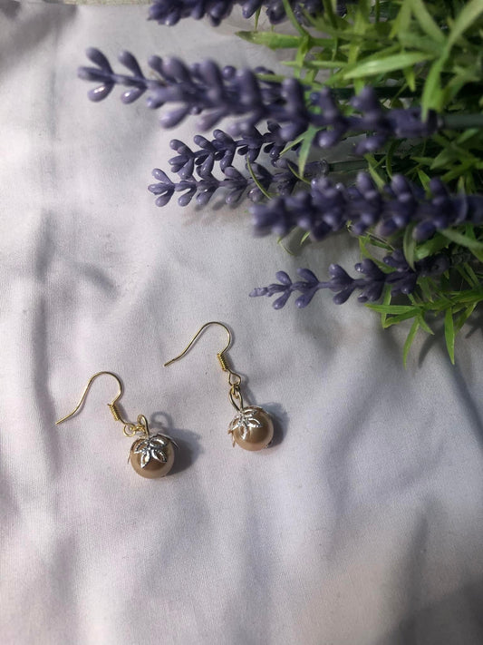 Christmas bauble earrings - gold
